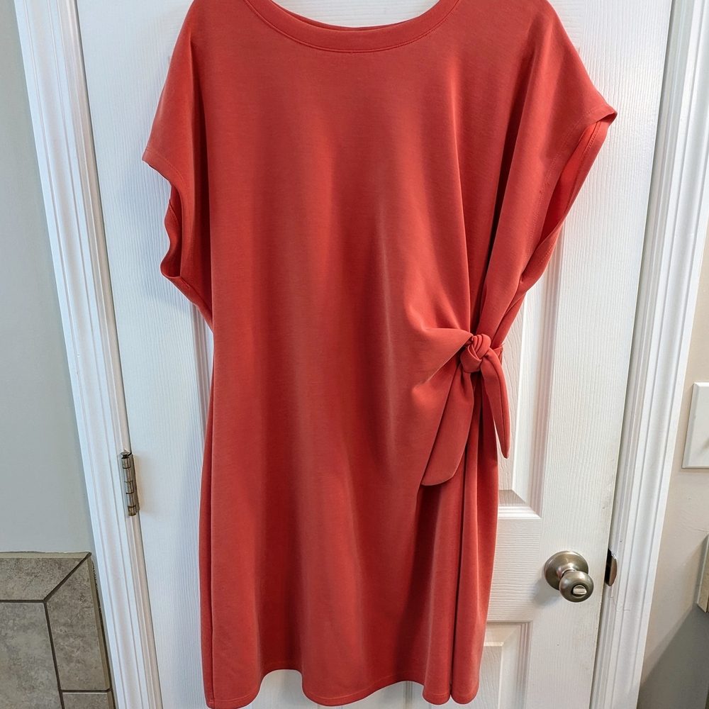 Cable & Gauge Coral Side Tie Dress